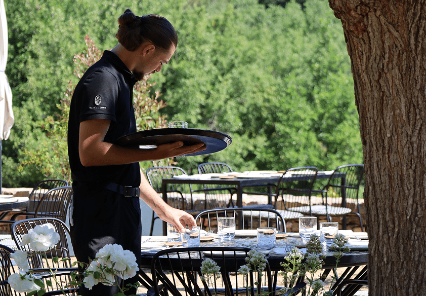 Serveur la Table de Blacailloux